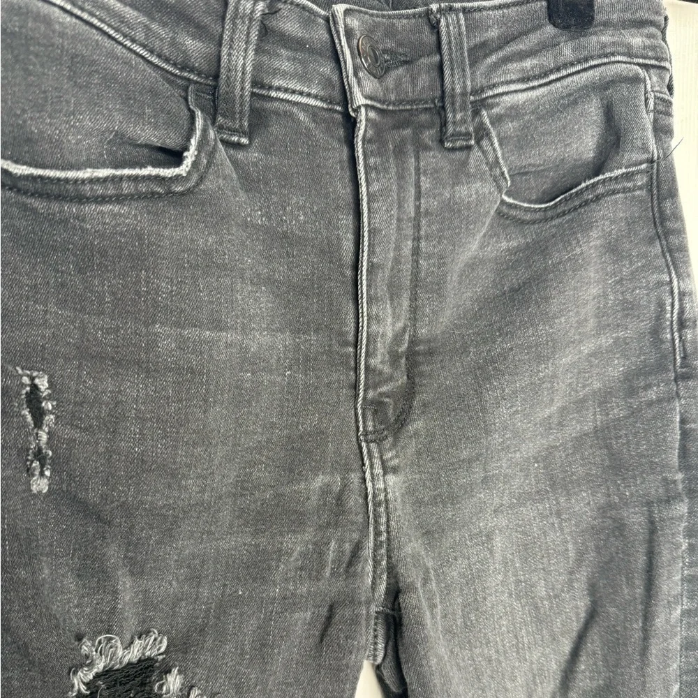 AMERICAN EAGLE Next Level Stretch Skinny Raw Hem Distressed Black Denim Size 4R - Picture 4 of 7